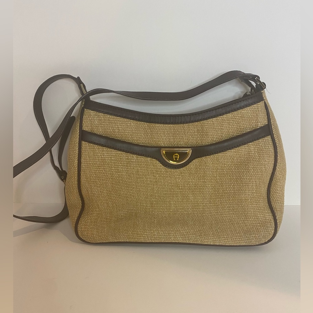 Etienne Aigner Shoulder Bag Tan With Leather Straps/bottom